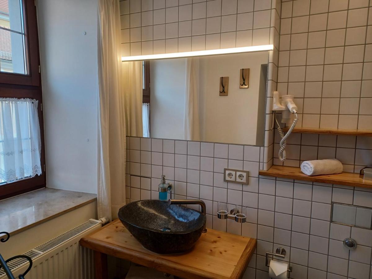Hotel Zum Kloetzelmoench Гёрлиц Экстерьер фото